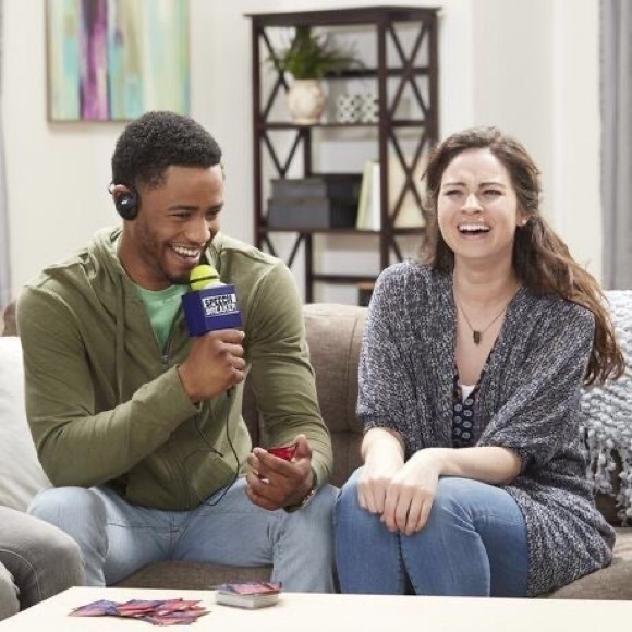 🎤 HASBRO “SPEECH BREAKER” GAME SET 🎤 - Picture 4 of 6